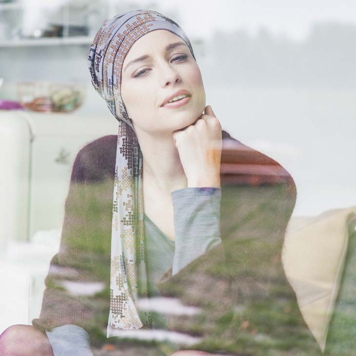 Monarchie Wijzer Matroos Blog - Wat draag jij tijdens je chemo: sjaal of pruik? - Rosette la Vedette