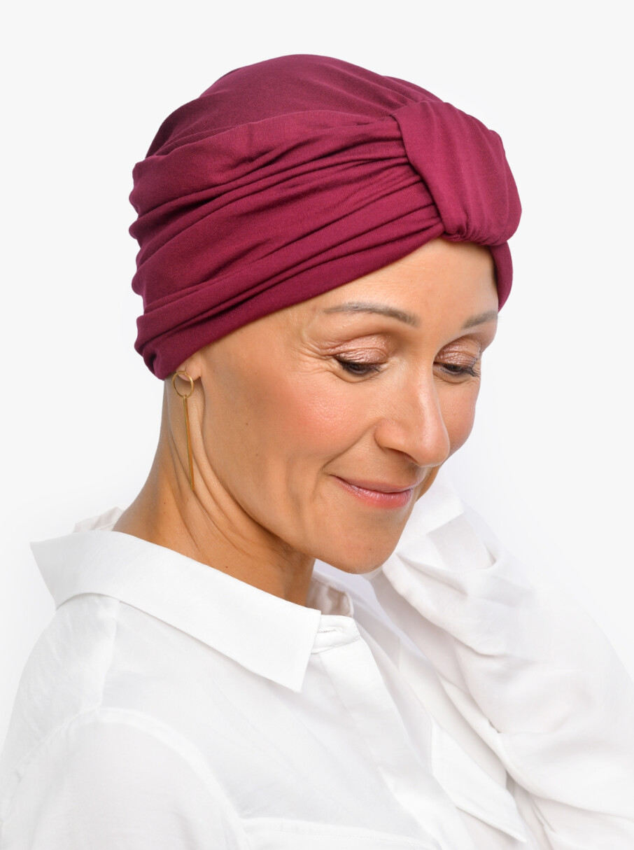 Nouvelles - 5 bonnes raisons de porter un bonnet de nuit chimio - Rosette  la Vedette
